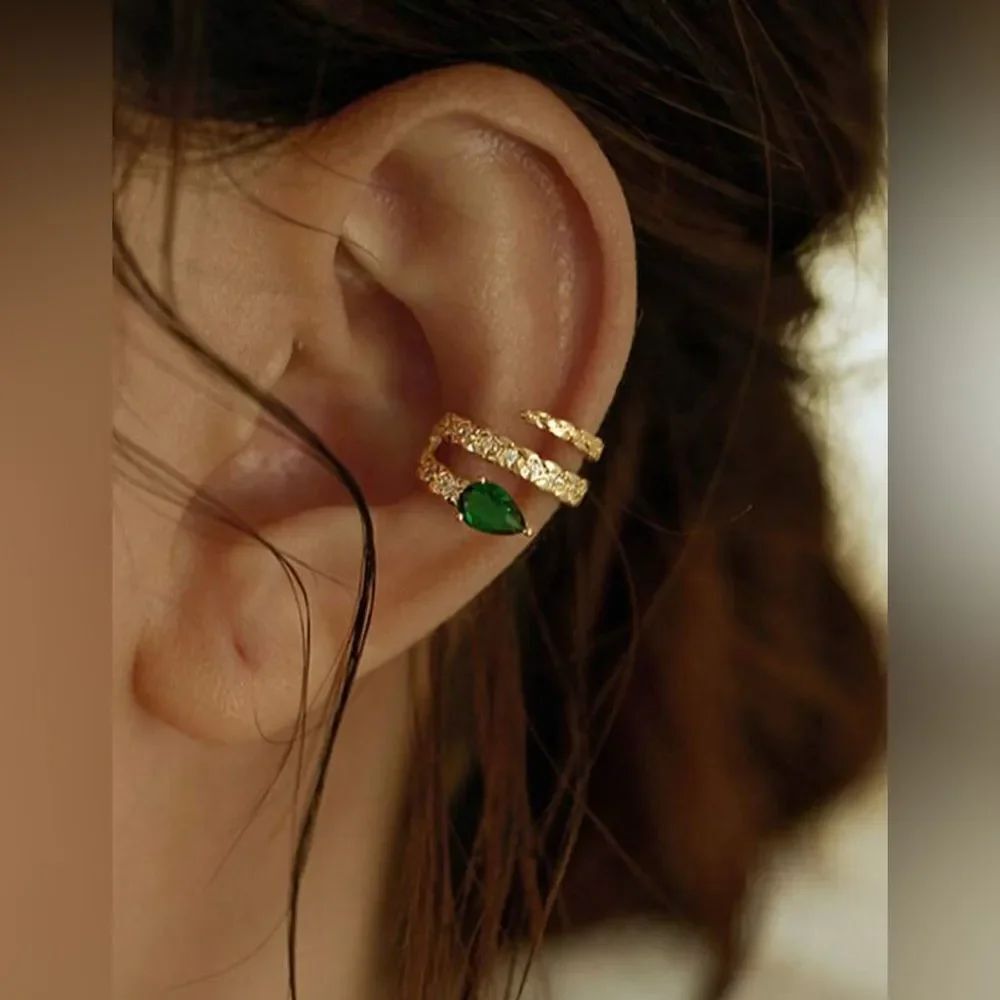 Elegant Gold and Green Ear Cuff #1756
